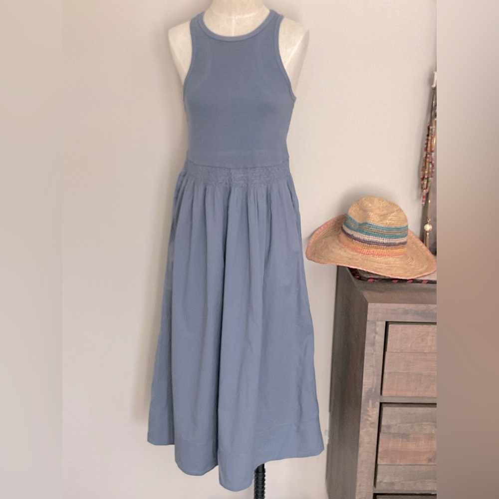 NWOT Faherty Tropical Organic Cotton Ribbed Dress in Folkstone grey